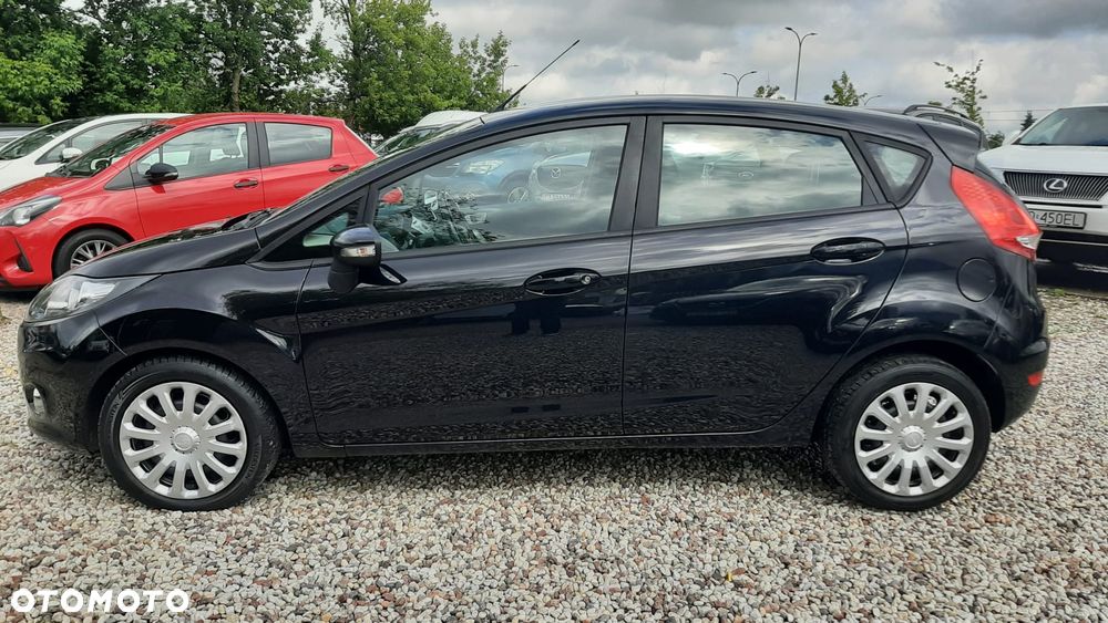 Ford Fiesta 1.25 Celebration - 6