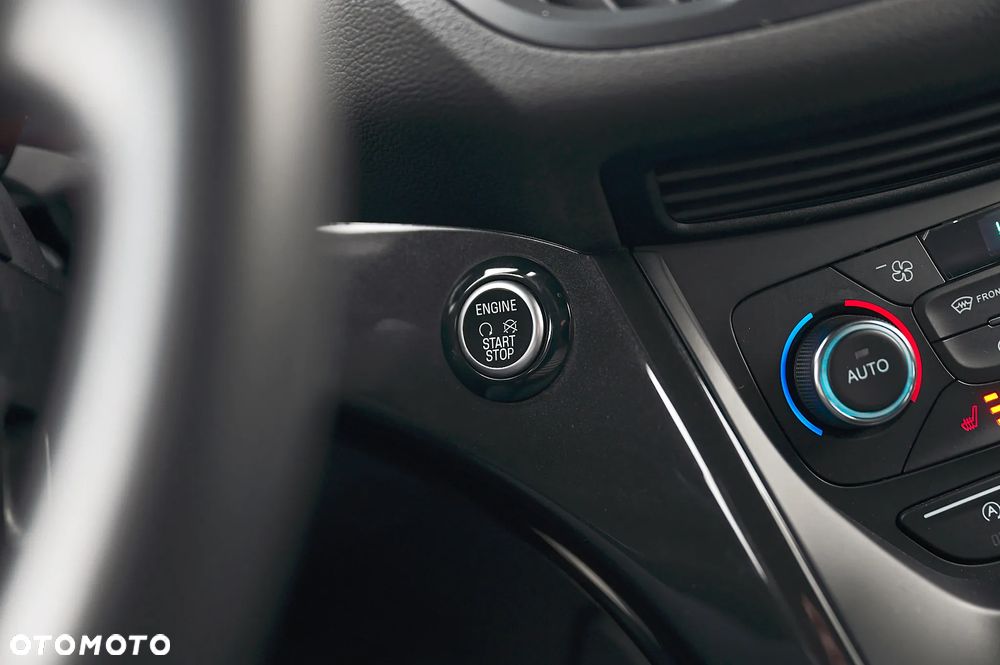 Ford Kuga 2.0 TDCi AWD ST-Line Black - 28