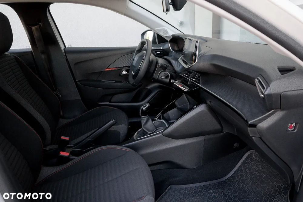 Peugeot 208 1.2 PureTech Active S&S - 26