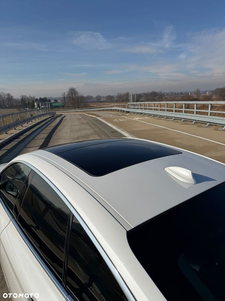 BMW Seria 3 320d Luxury Line - 28