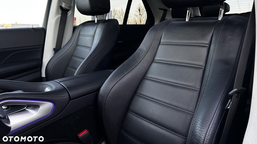 Mercedes-Benz GLE 300 d 4-Matic - 12
