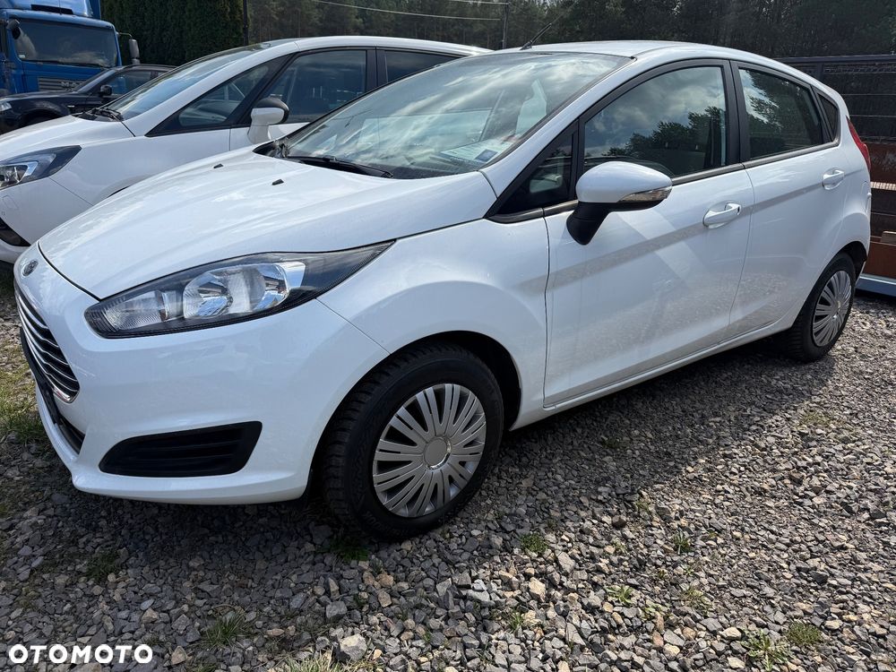 Ford Fiesta 1.25 Ambiente - 2