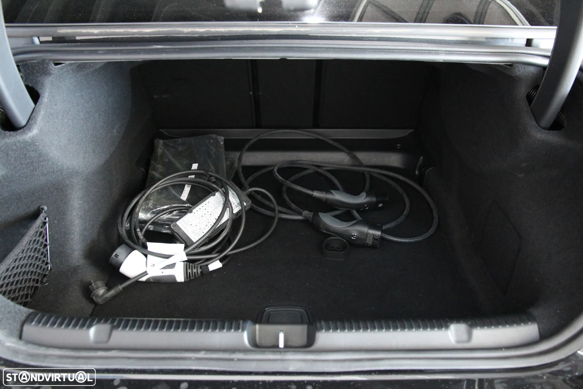 Mercedes-Benz EQE 350 Edition - 23