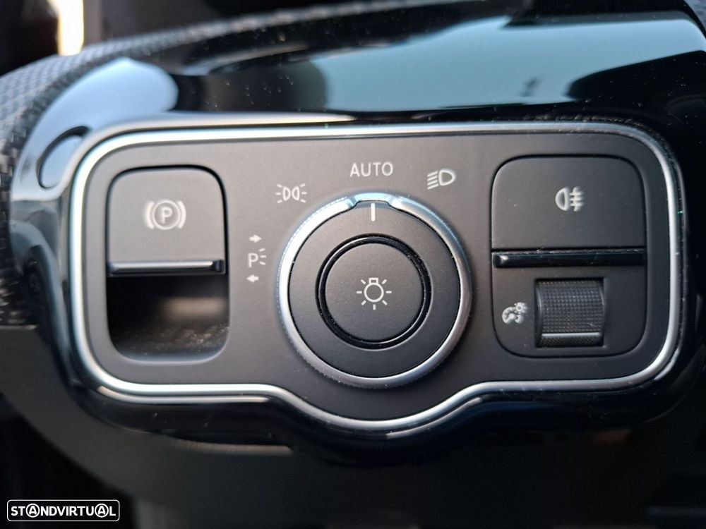 Mercedes-Benz A 200 Standard - 20