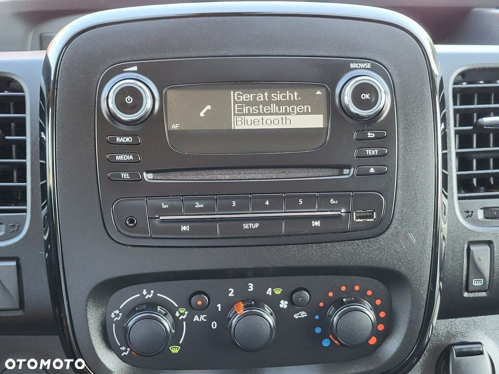 Opel Vivaro - 33