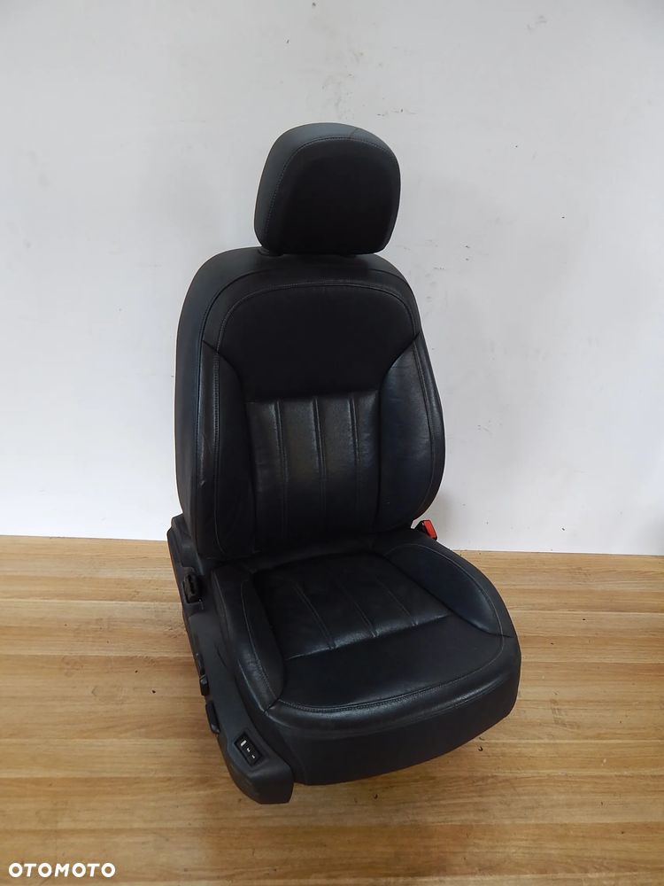 Fotel skorzany skóra prawy przód Opel Insignia A 08-17  Łuków części - 1