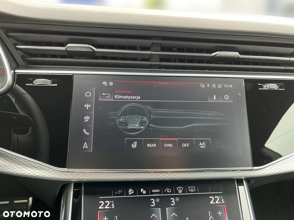 Audi Q8 - 30