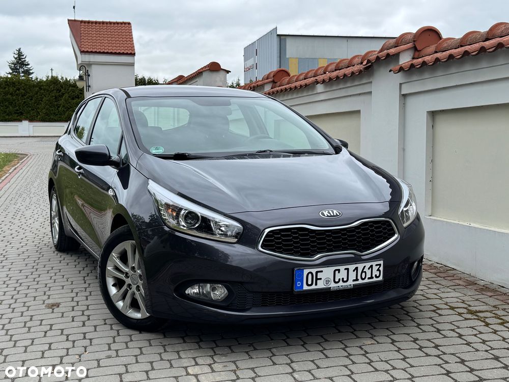 Kia Ceed - 7