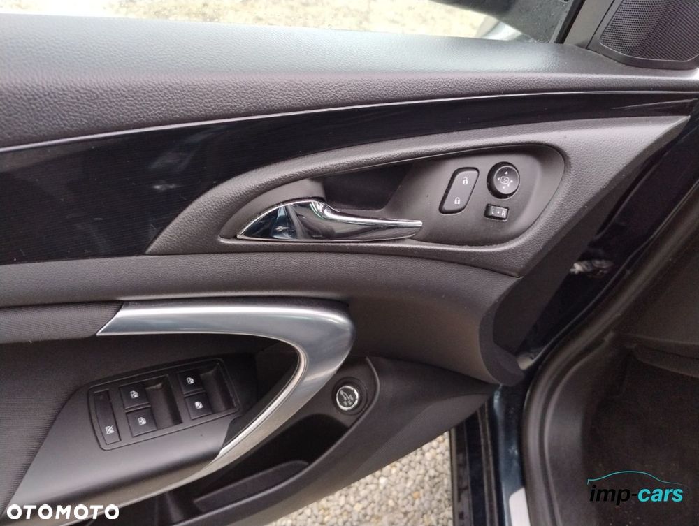 Opel Insignia - 14