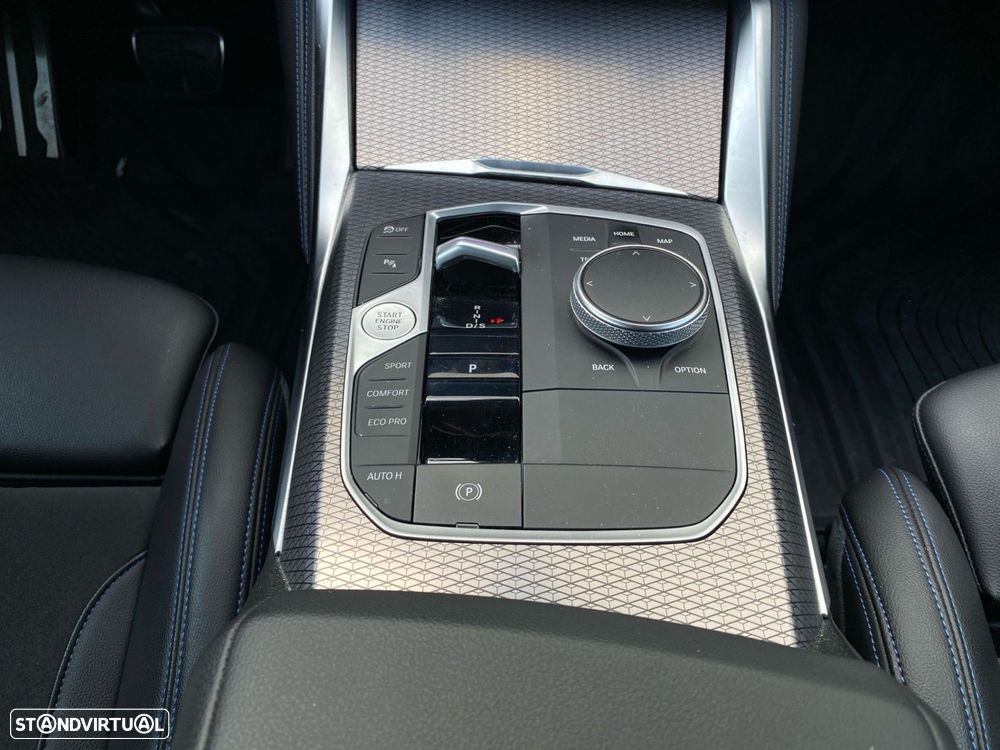 BMW 220 d Coupe Pack 50 anos M Auto - 13