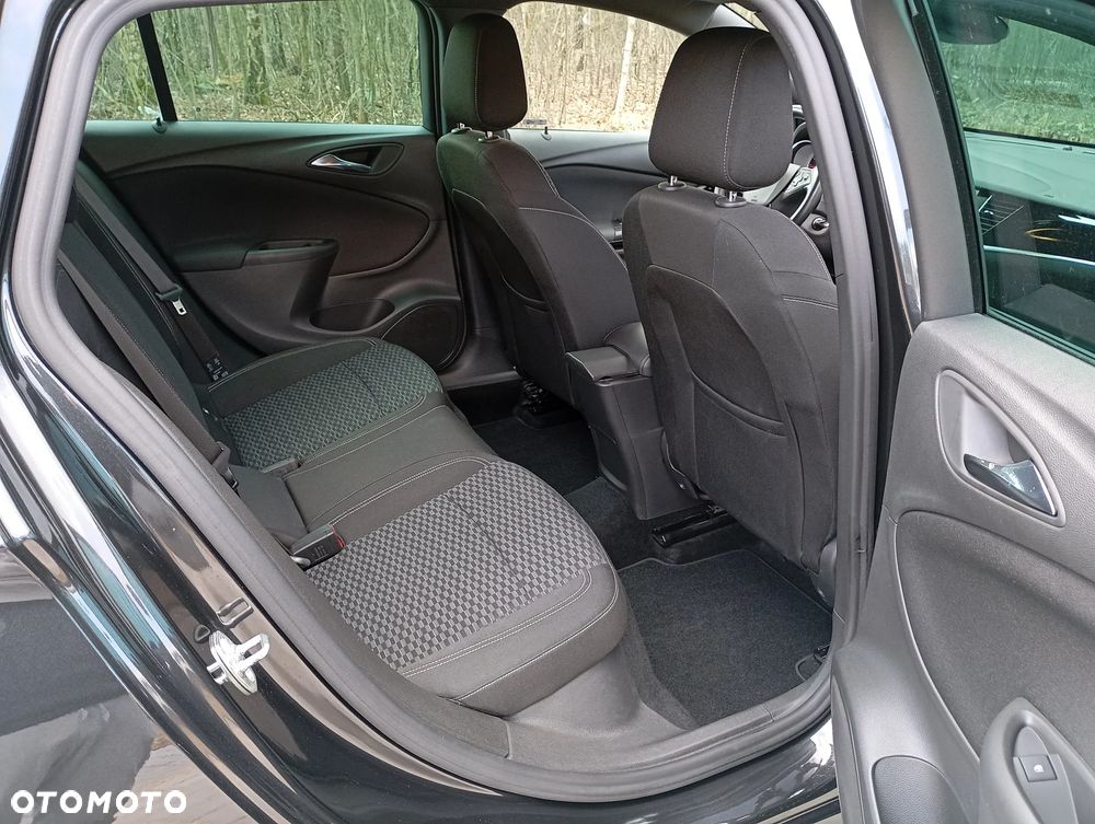 Opel Astra 1.4 Turbo Dynamic - 8