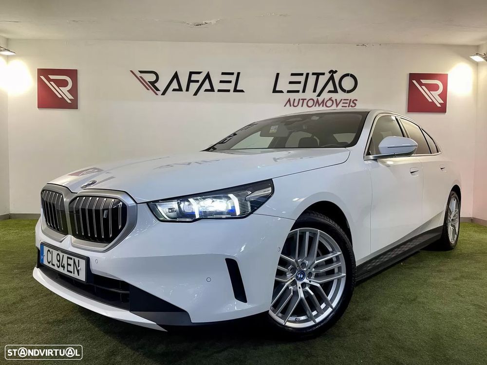 BMW i5 eDrive40