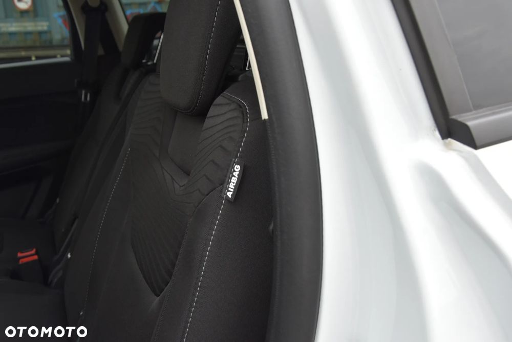 Ford S-Max 2.0 EcoBlue Titanium - 18