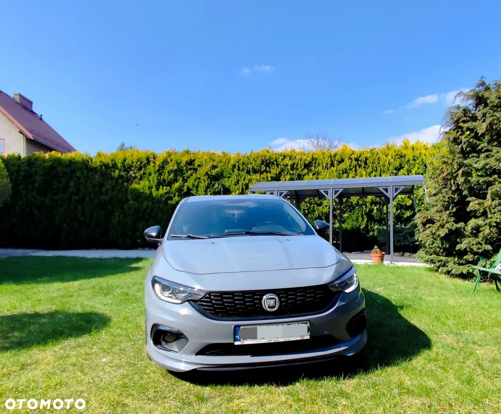 Fiat Tipo 1.4 T-Jet 16v Sport - 1