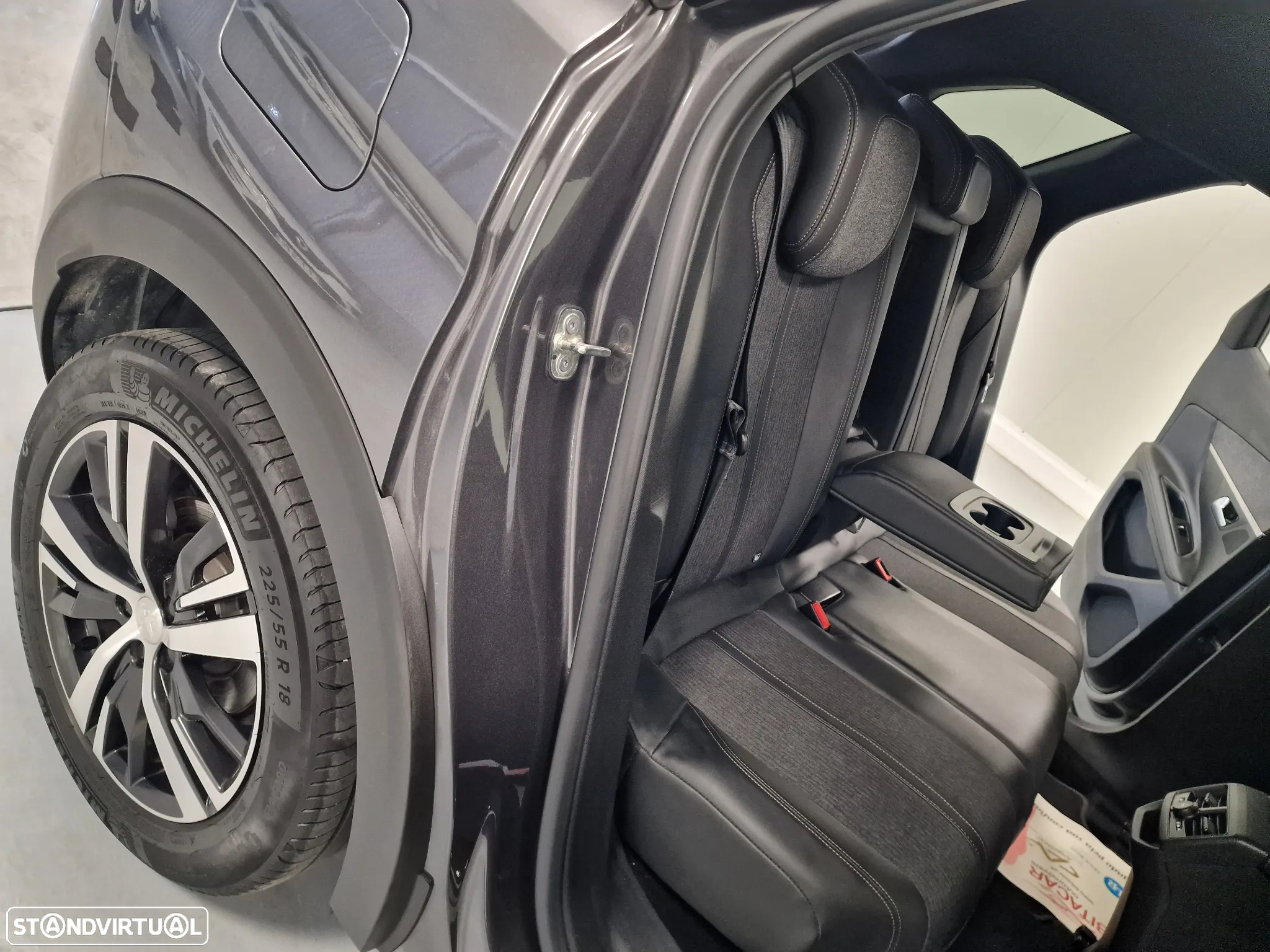 Peugeot 3008 1.5 BlueHDi GT Line - 32