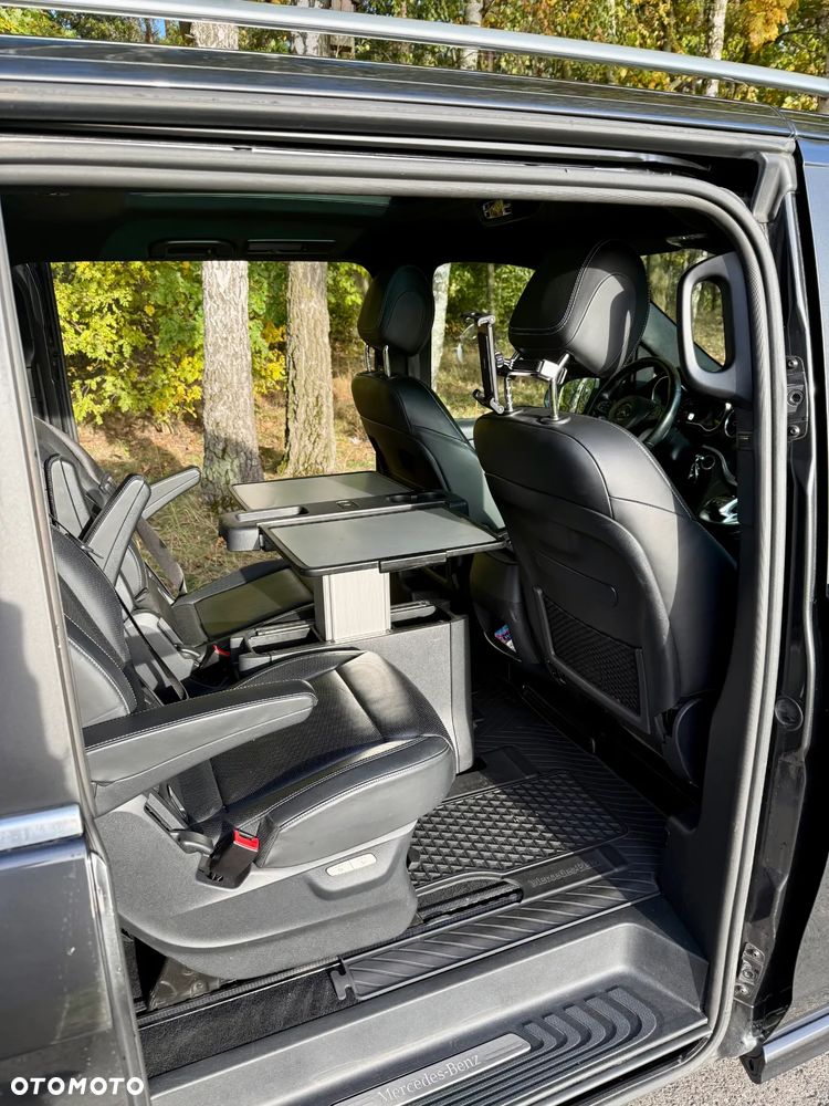 Mercedes-Benz Klasa V 300 d 4-Matic Exclusive 9G-Tronic (d³ugi) - 12