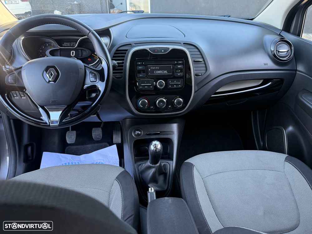 Renault Captur 1.5 dCi - 23
