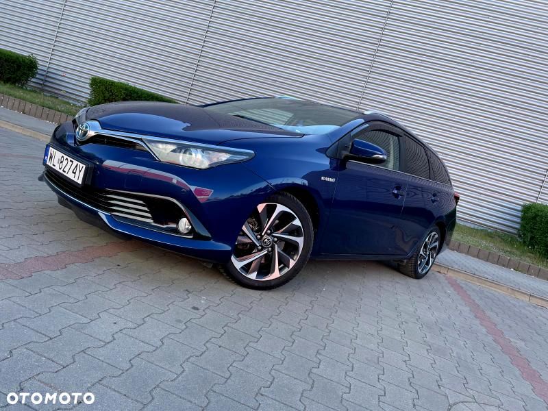 Toyota Auris 1.8 HSD Luna - 12