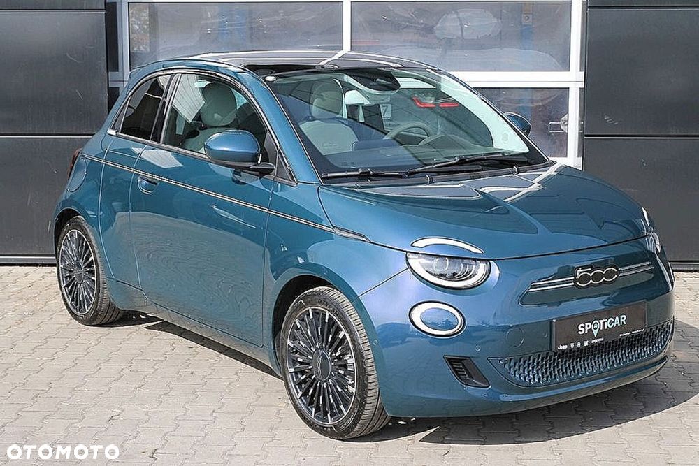 Fiat 500e - 16