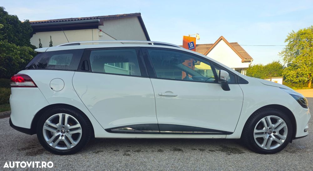 Renault Clio TCe Zen - 16