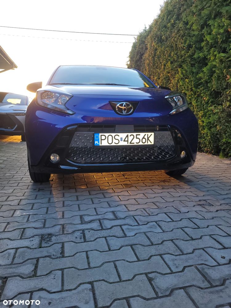 Toyota Aygo x.shift x-play connect - 7