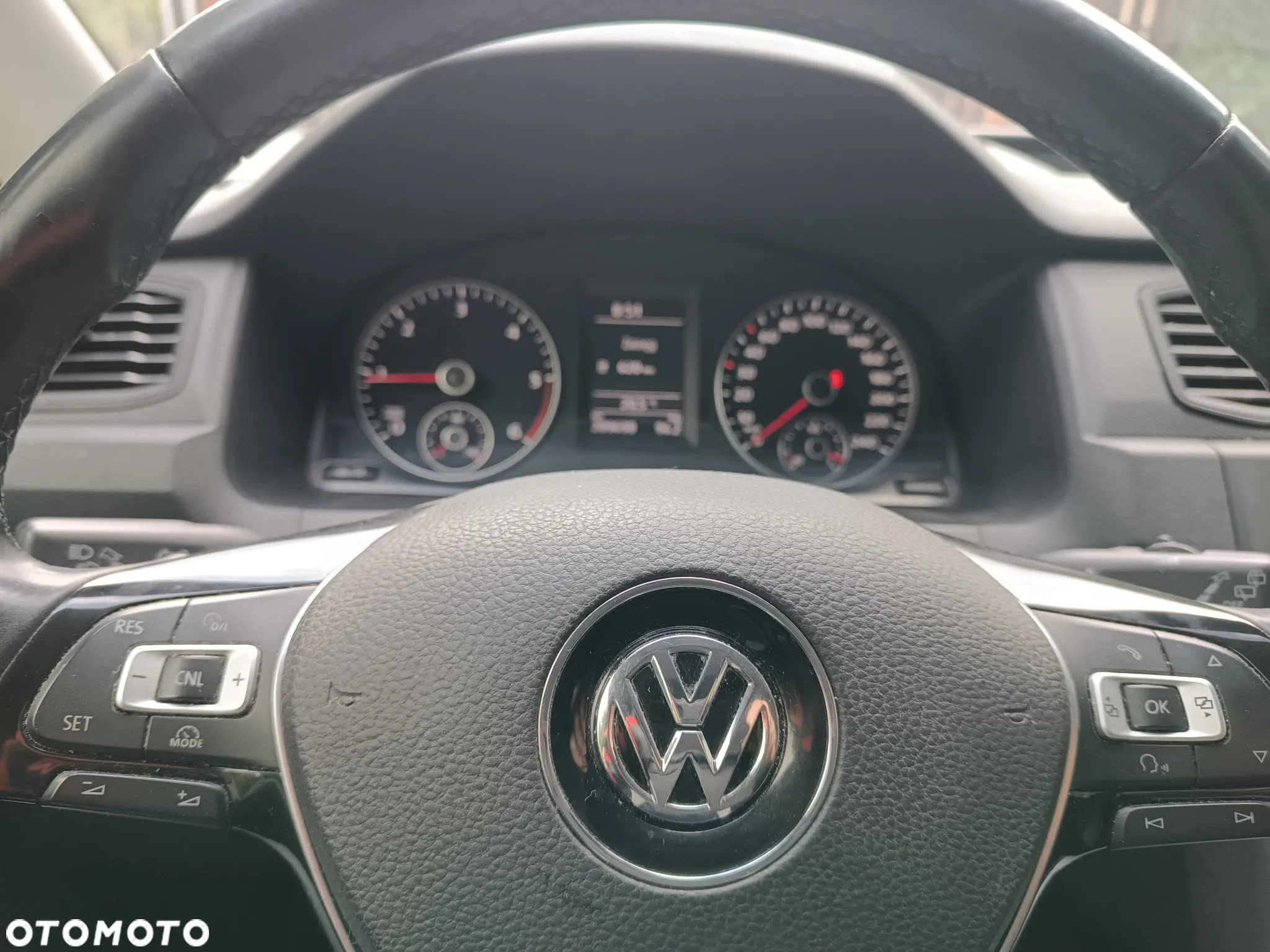 Volkswagen Caddy 2.0 TDI Comfortline - 9