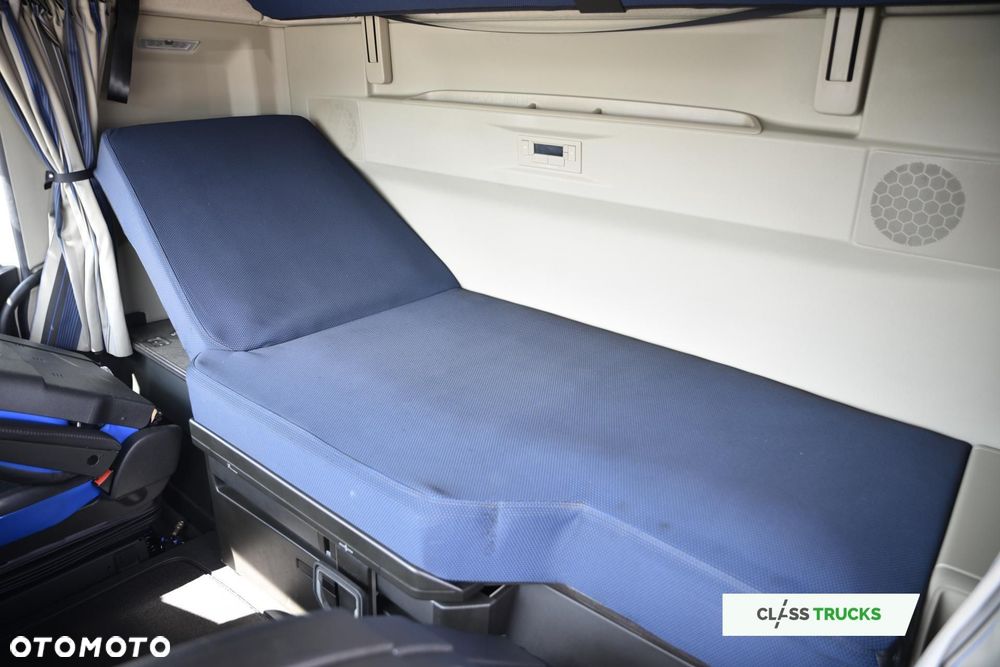 Volvo FH 460 AERO Globetrotter XL ACC i-Save I-ParkCool SideSkirts Mirror Cam - 17