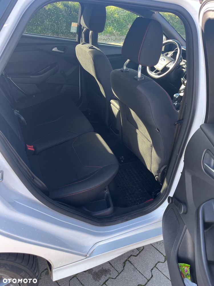 Ford Focus 1.5 EcoBoost ST-Line ASS - 10