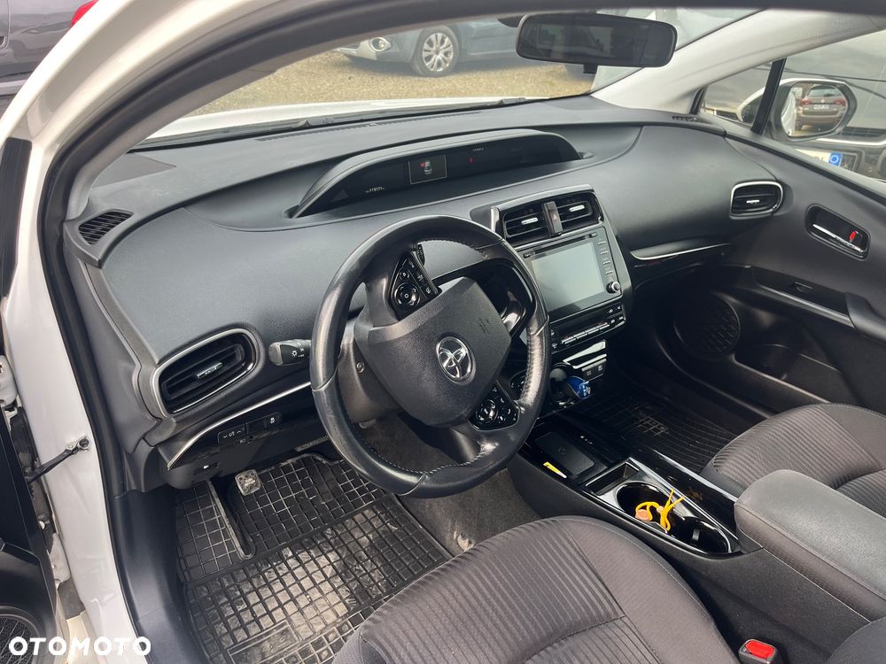 Toyota Prius 1.8 Hybrid Executive - 13