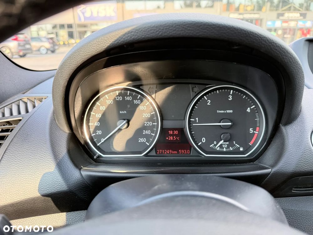 BMW Seria 1 120d - 9