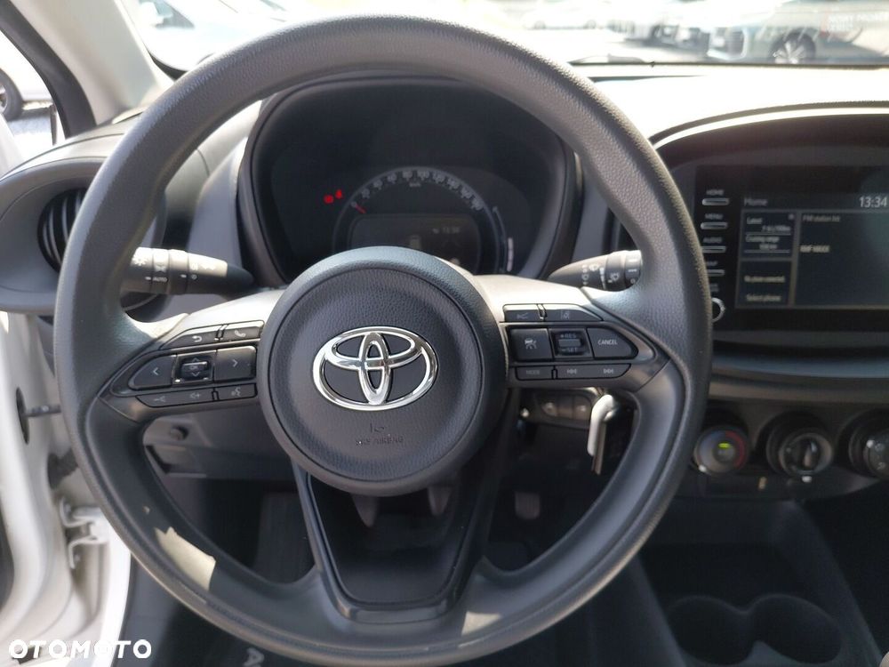 Toyota Aygo X - 16