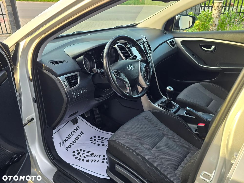 Hyundai i30 blue 1.6 GDI YES Gold - 22