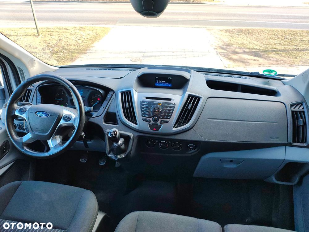Ford Transit - 11