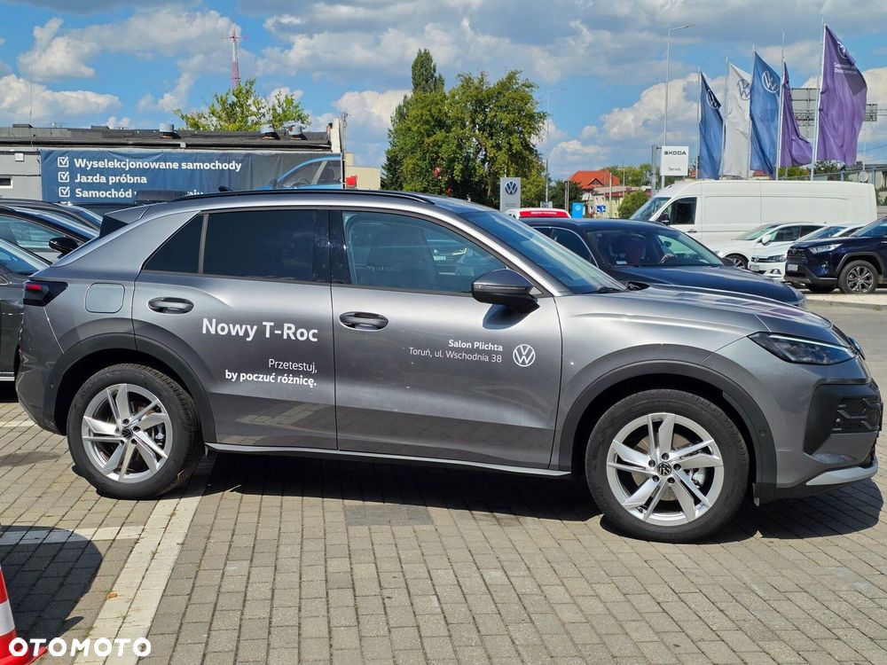 Volkswagen T-Roc - 8