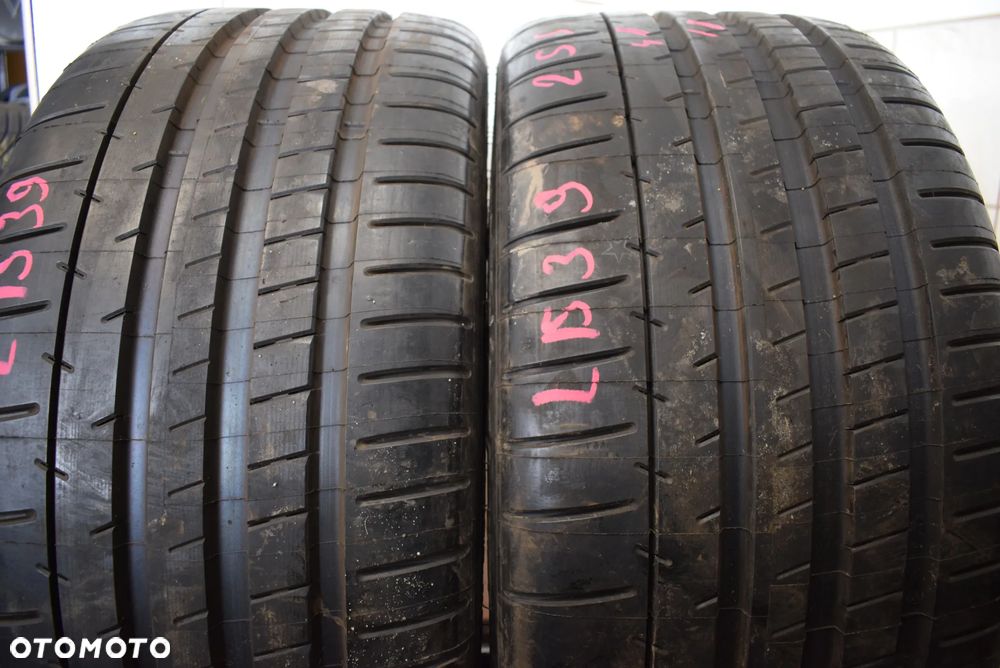 R18 255/40 Michelin Pilot Super Sport 99Y * Cena za parę - 1