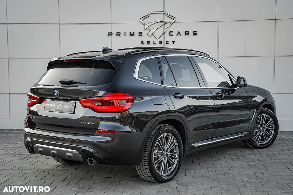 BMW X3 xDrive30e Aut. Luxury Line - 3