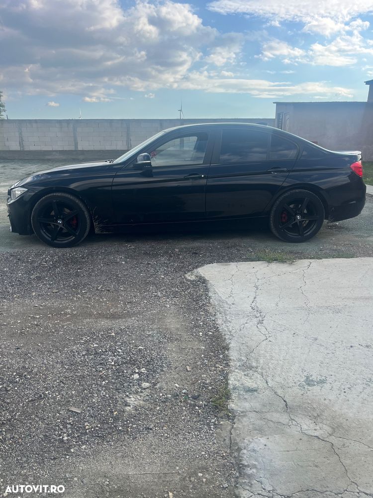 BMW Seria 3 320d EfficientDynamics Edition - 3