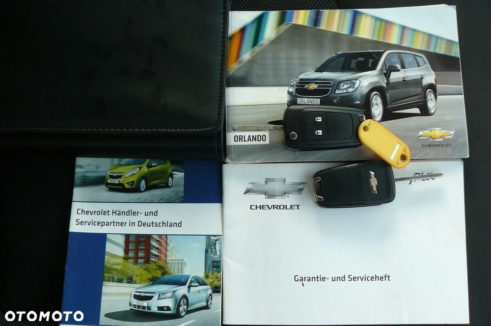 Chevrolet Orlando - 33