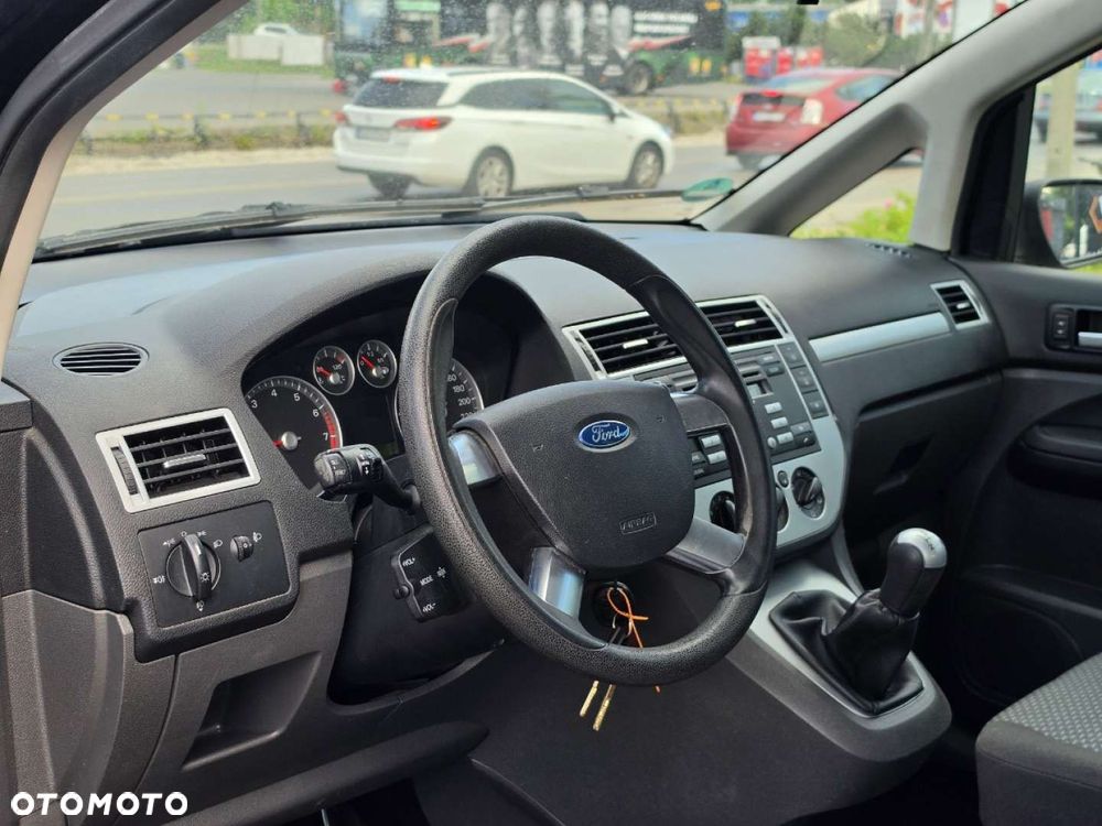 Ford C-MAX - 13