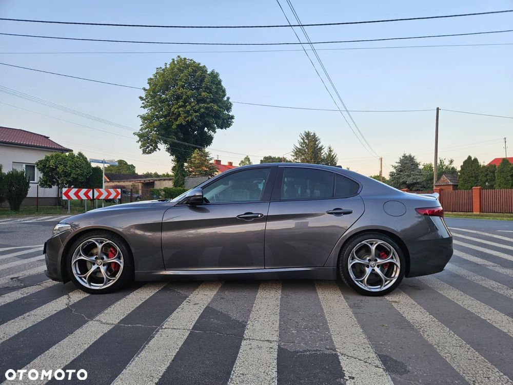 Alfa Romeo Giulia 2.0 Turbo Veloce - 13