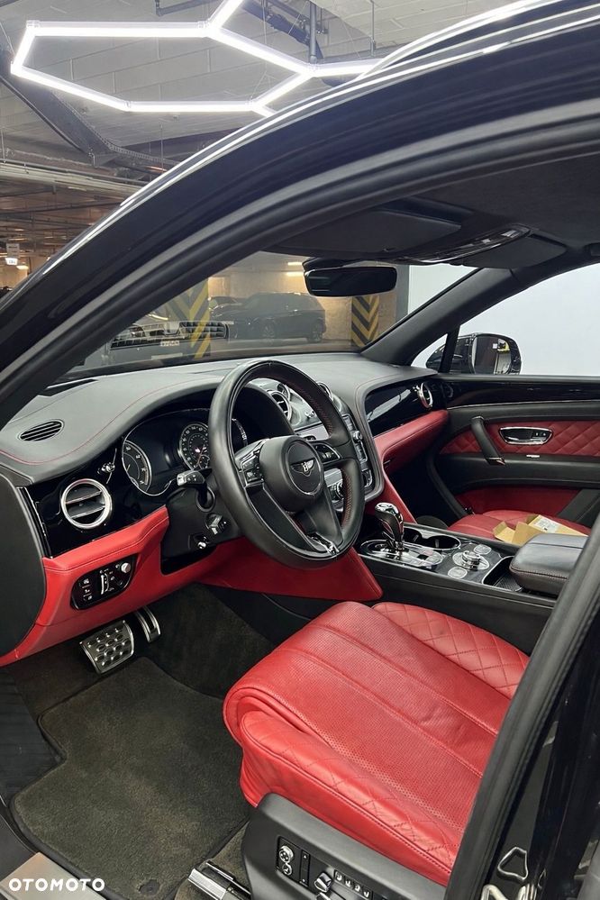 Bentley Bentayga W12 First Edition - 10
