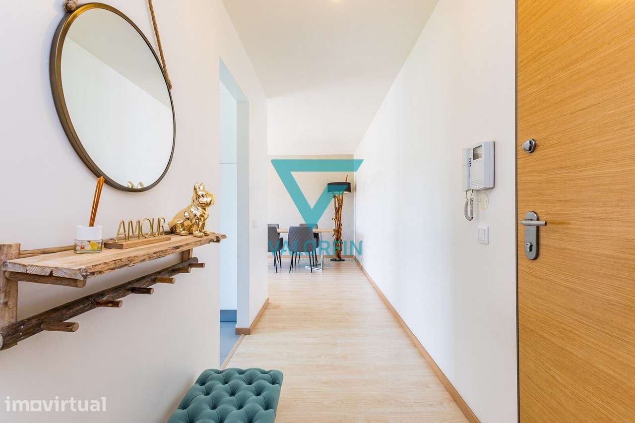 Apartamento T2 c/ Terraço de 95m2 + Garagem / Marinha Grande - Grande imagem: 2/33