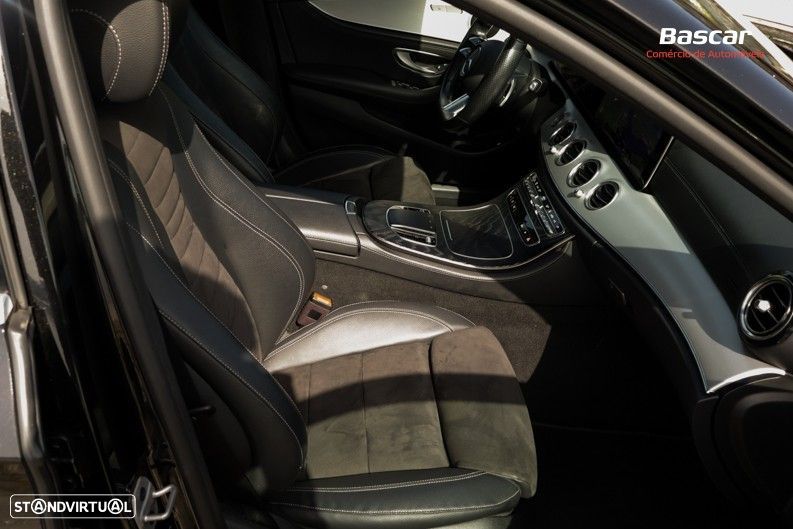Mercedes-Benz E 300 de AMG Line - 19