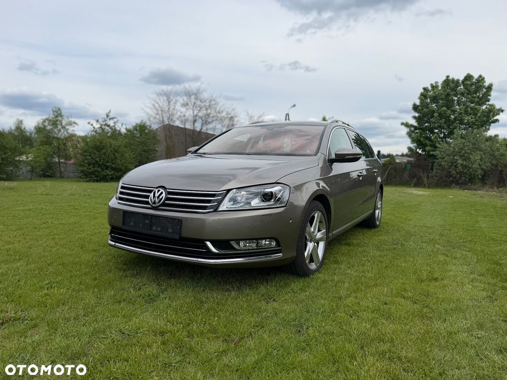 Volkswagen Passat - 2