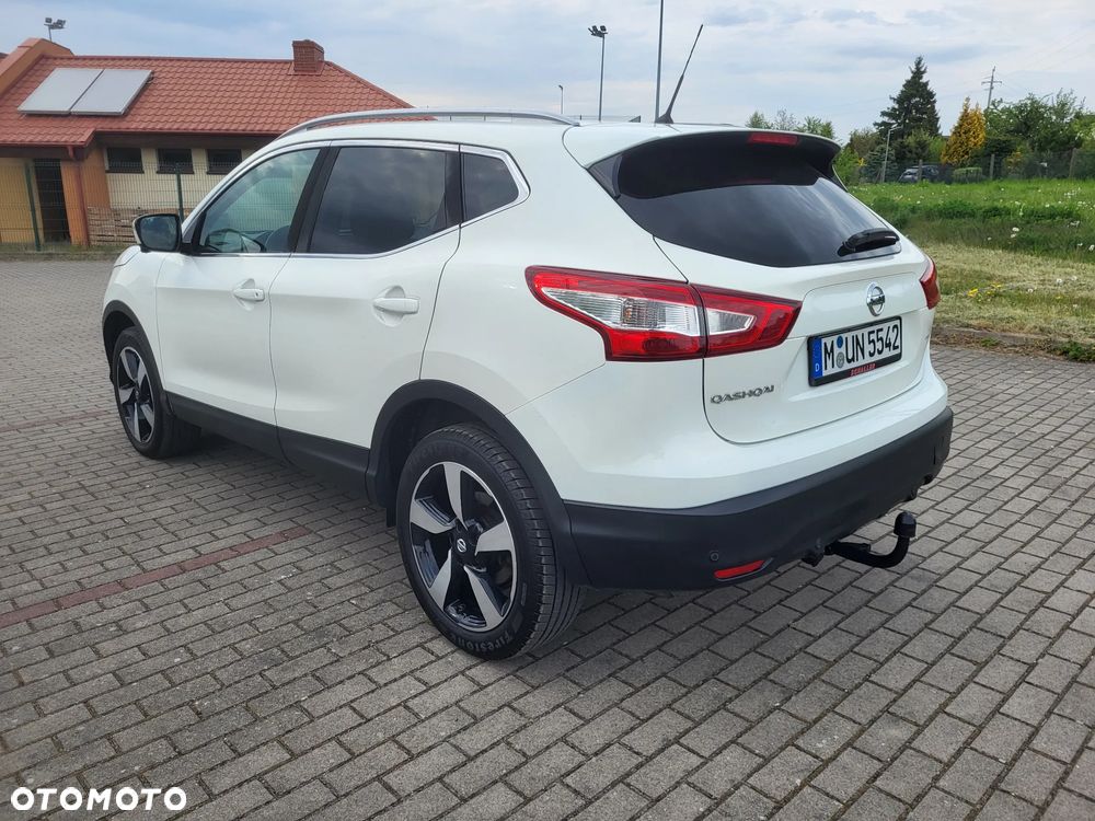 Nissan Qashqai 1.6 dCi 360 S&S - 6