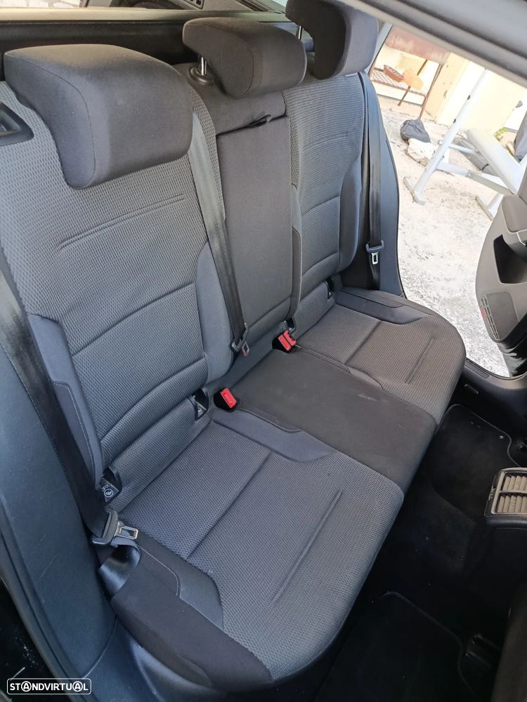 VW Golf Variant 1.6 TDi Highline - 7