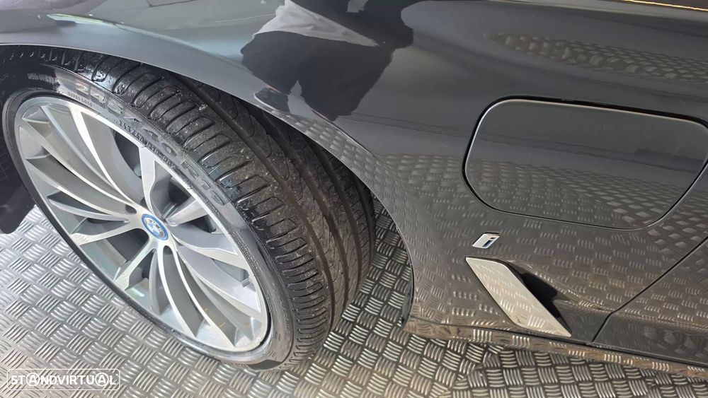 BMW 530 e iPerformance Line Luxury - 28