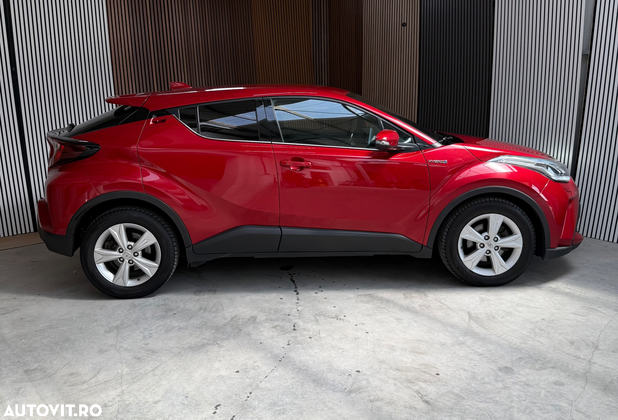 Toyota C-HR 1.8 HSD 122 CP 4x2 CVT Style - 13
