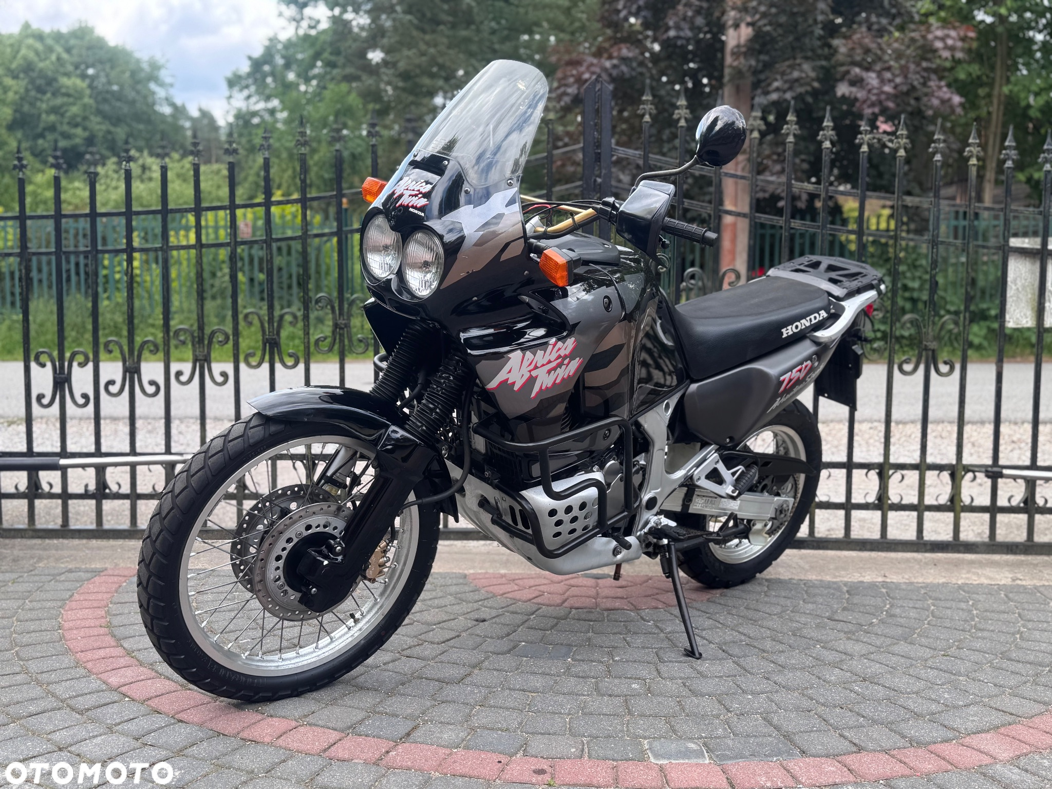 Honda XRV - 5