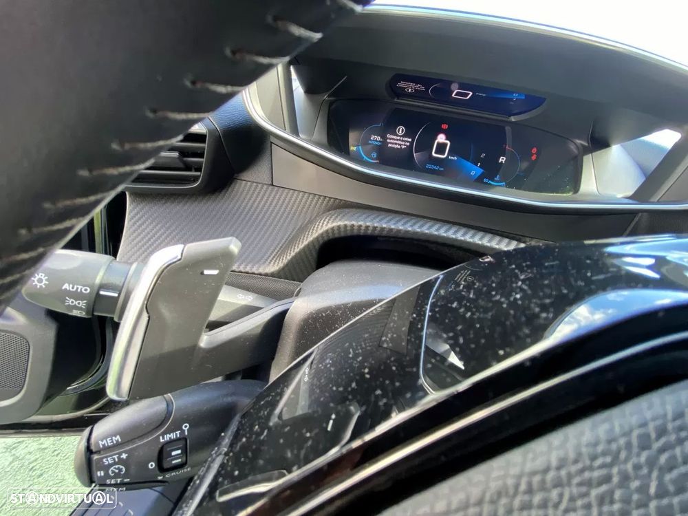 Peugeot 2008 1.2 PureTech Allure Pack EAT8 - 20